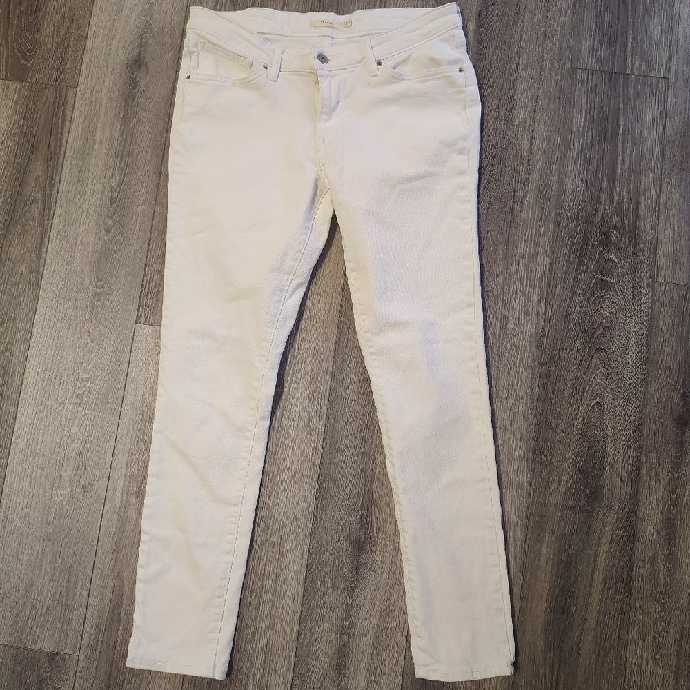 Levi's 711 Skinny Jeans in Crisp White
